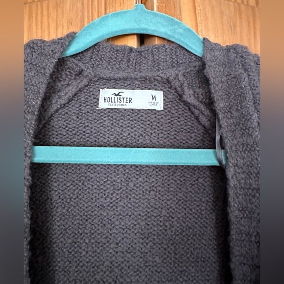 hollister sweater cardigan 🩶 - Picture 3 of 5